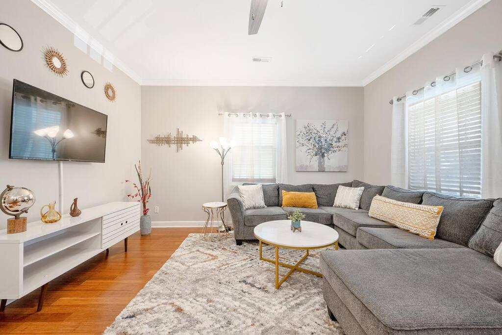 Ferienwohnung * Lux Modern Retreat * Downtown * King Beds * Durham Exterior foto
