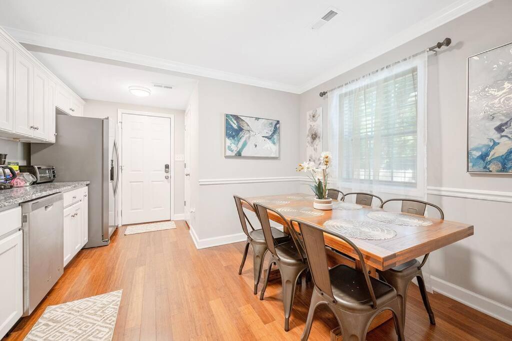 Ferienwohnung * Lux Modern Retreat * Downtown * King Beds * Durham Exterior foto